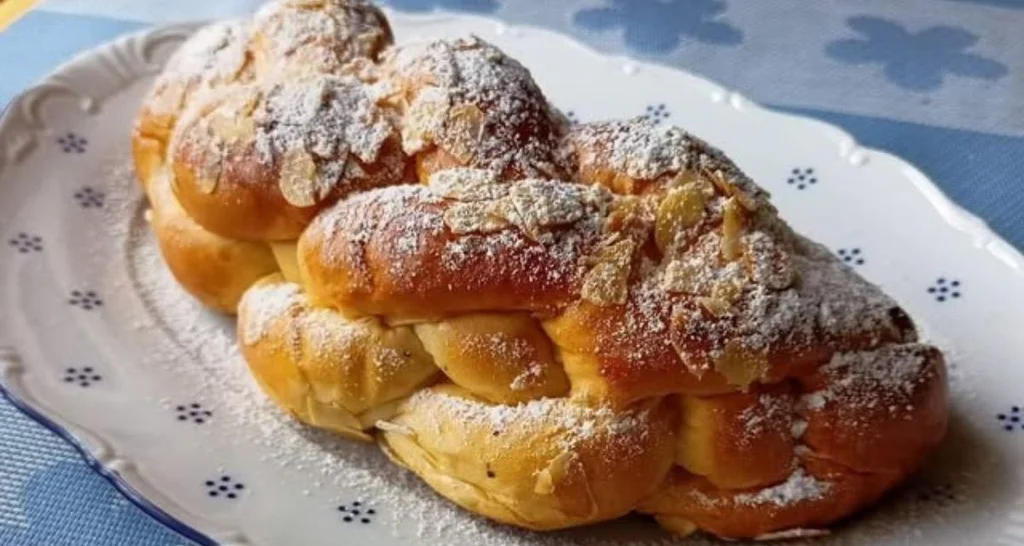 Obrázek receptu na nedělní vánočku.