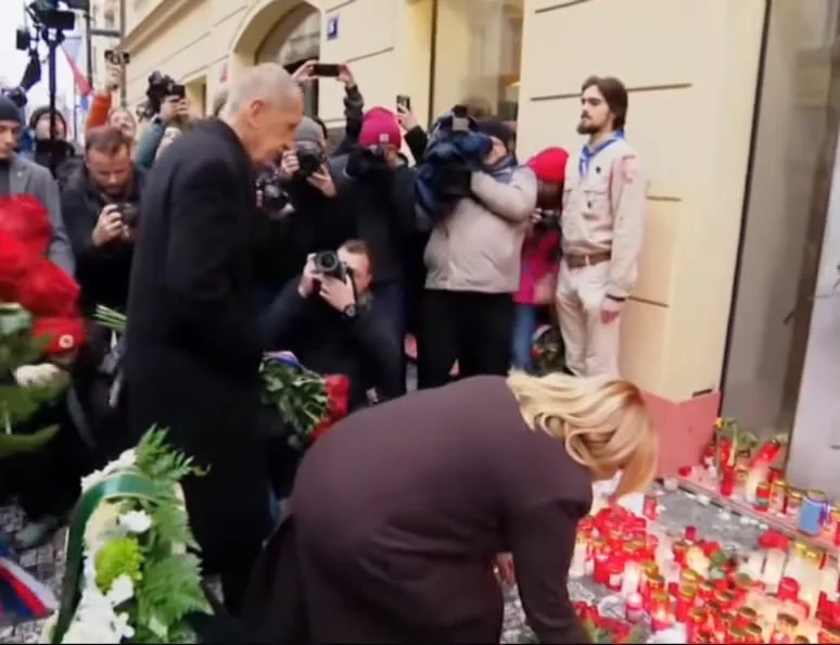 VIDEO: Andrej Babiš na Národní třídě.