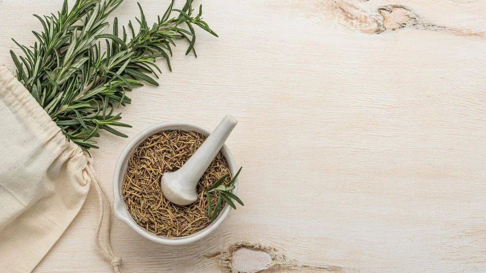 sušený rozmarýn