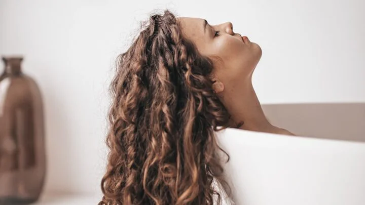 Zvýšené vypadávání vlasů