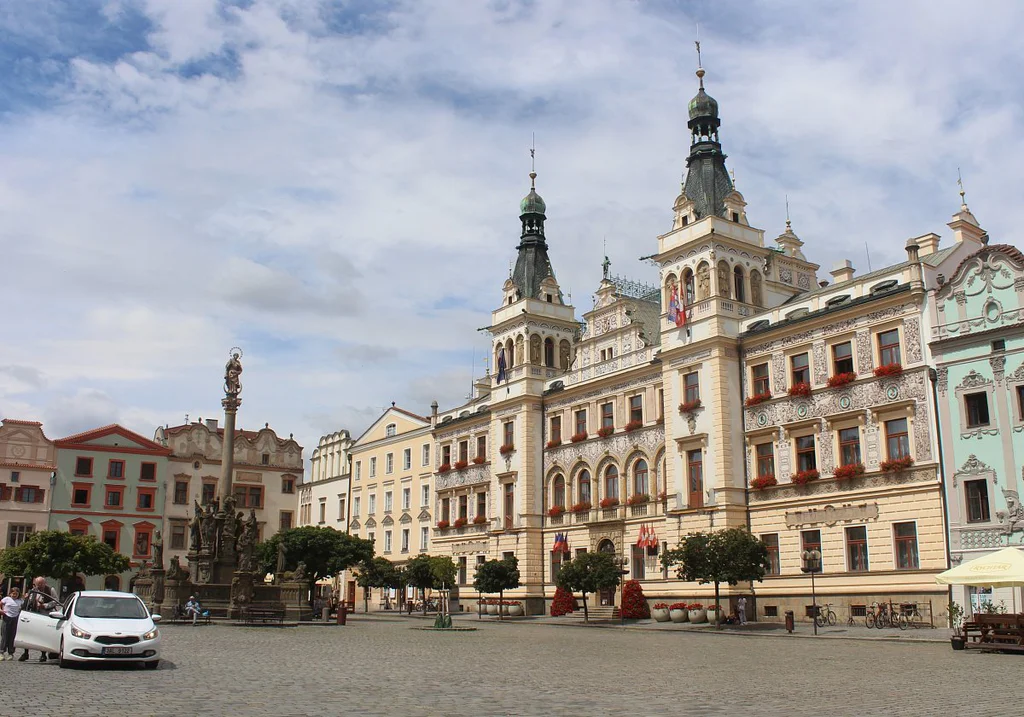Pardubice - město perníků, koní a zajímavých zákoutí