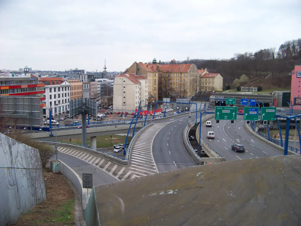 Mrázovka od Strahovský tunel