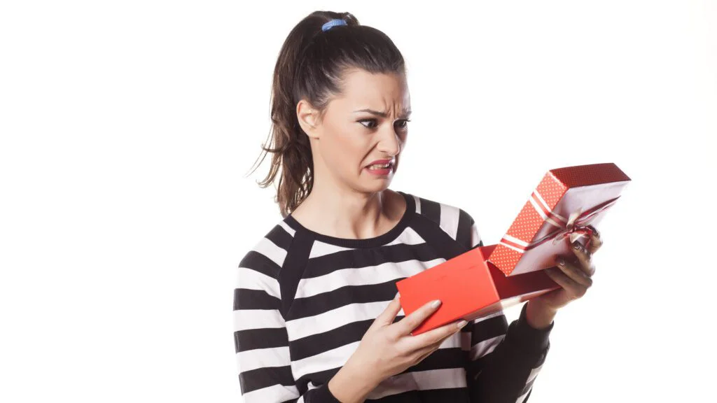 Nepřizpůsobené oblečení