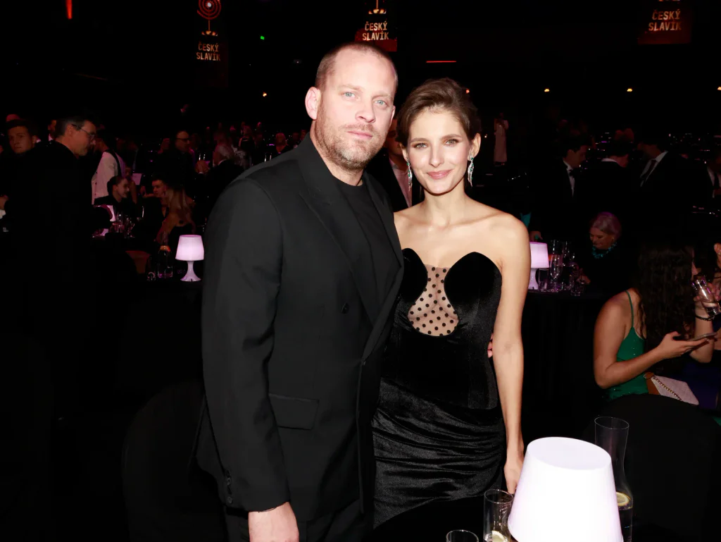 Zákulisí Slavíka vzbudilo rozruch. Agáta tvrdí, že ji vyřadili kvůli problémům s bývalým manželem.