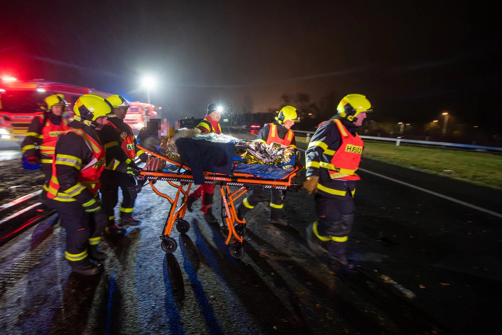 Hromadná nehoda na dálnici D56 u Paskova. Foto. HZS