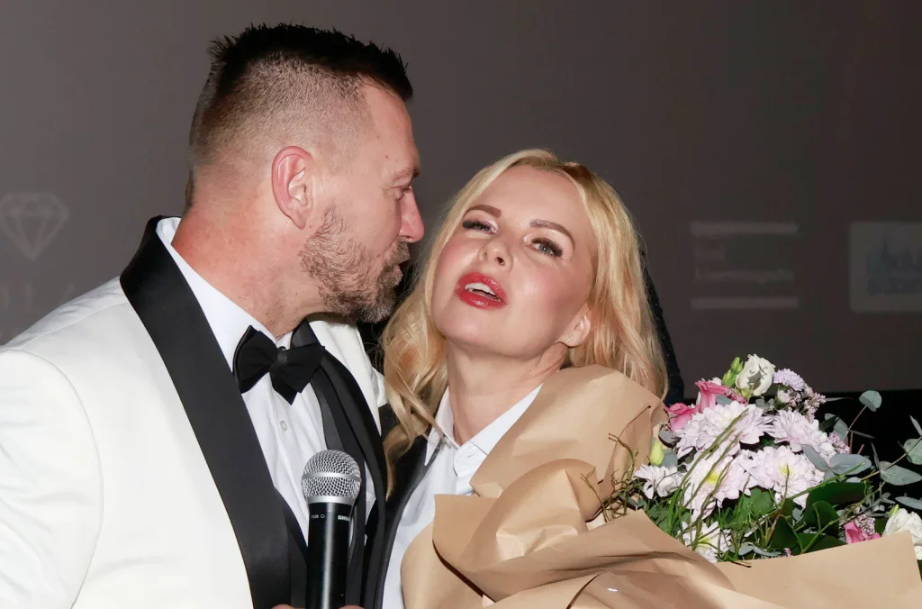 Kateřina Kristelová po boku Tomáše Řepky jenom září. Na veřejné akce chodí většinou společně.