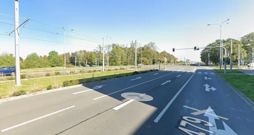 Tahle křižovatka v ostravské Porubě nemá dobré jméno. 