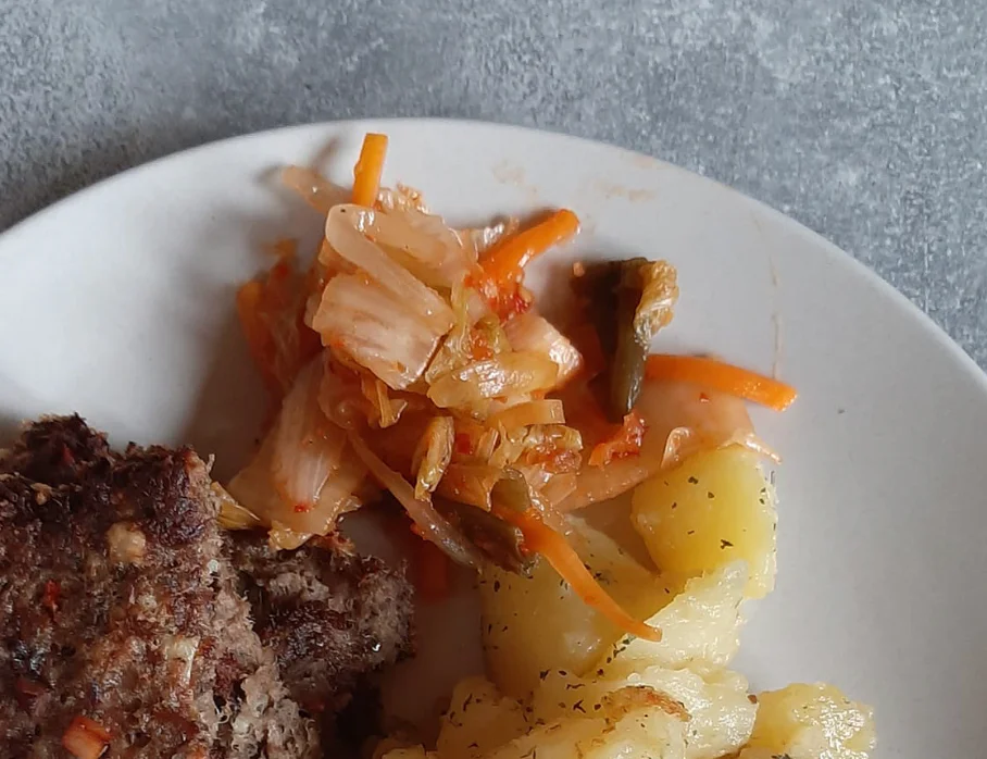 Obrázek k receptu na křupavý salát z kysaného zelí