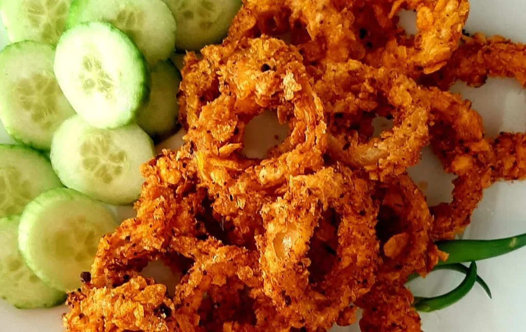 Obrázek receptu na Smažené cibulové kroužky obalené v těstíčku, malý gastronomický zázrak