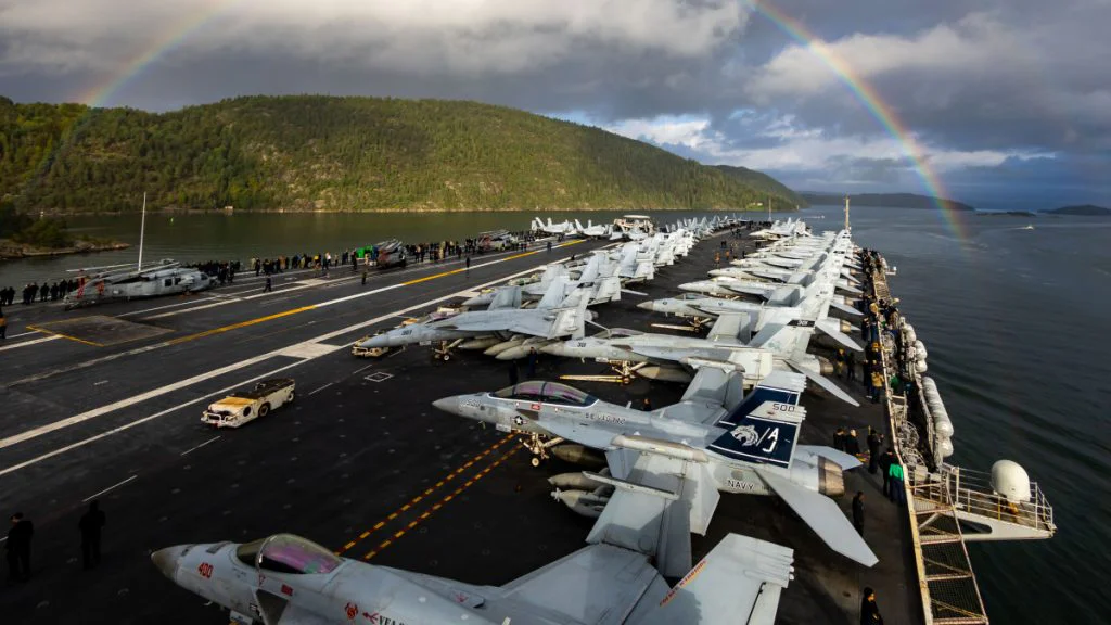 Letouny F/A-18E/F Super Hornet na USS Gerald S. Ford