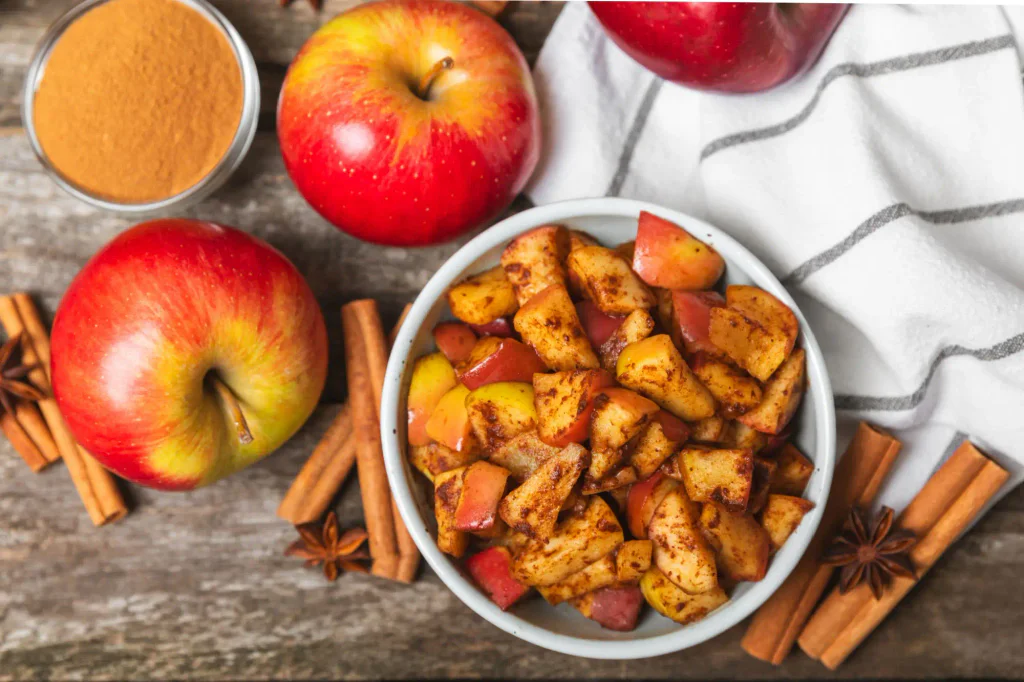 Pečená jablka a skořice provoní celý dům a potěší každého strávníka.