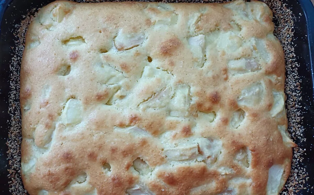 Litá buchta s jablky šup šup