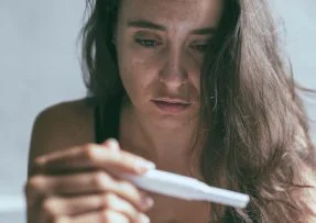 neplanovane-tehotenstvi-test