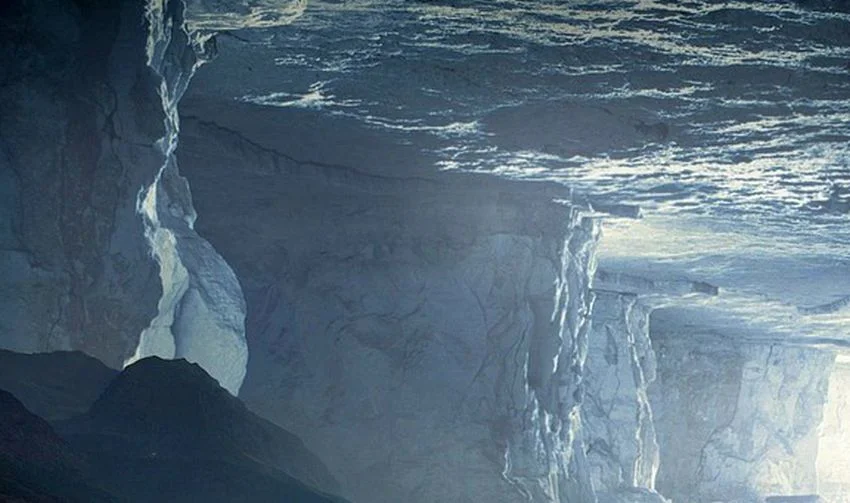 Fluoritové jeskyně pod Sněžníkem: Vzácný klenot