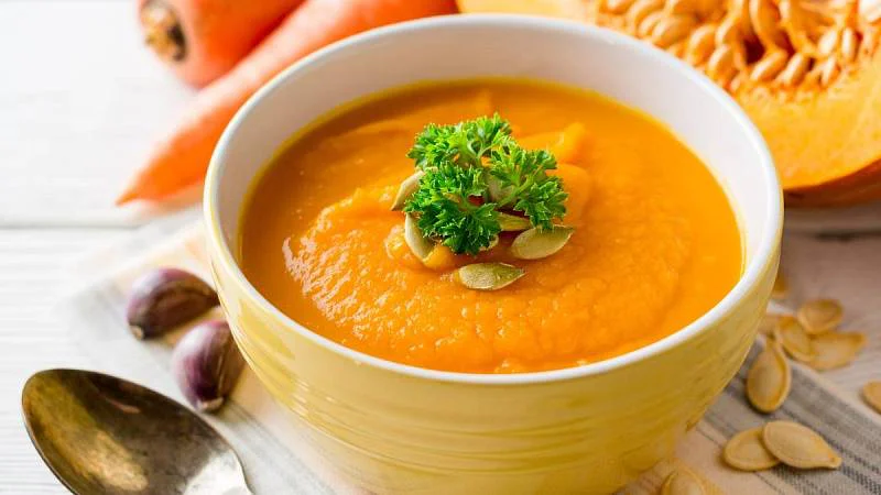 Z dýně Hokaido můžete uvařit výbornou polévku.