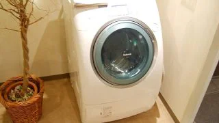 Pračka a mrazák zadarmo: Vláda Čechům rozdala nové spotřebiče