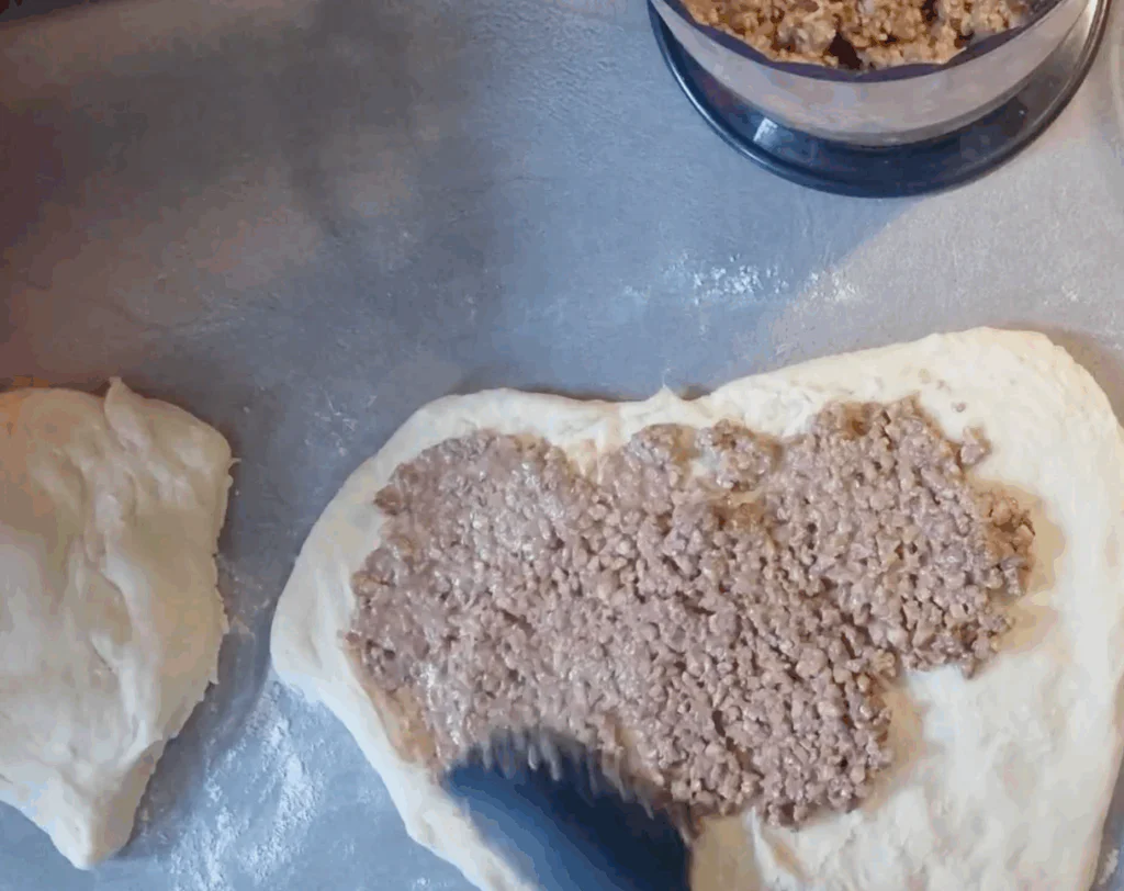 Obrázek k receptu na plněné pletence