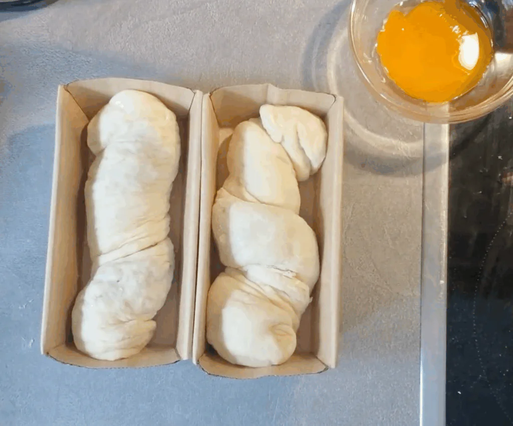 Obrázek k receptu na plněné pletence