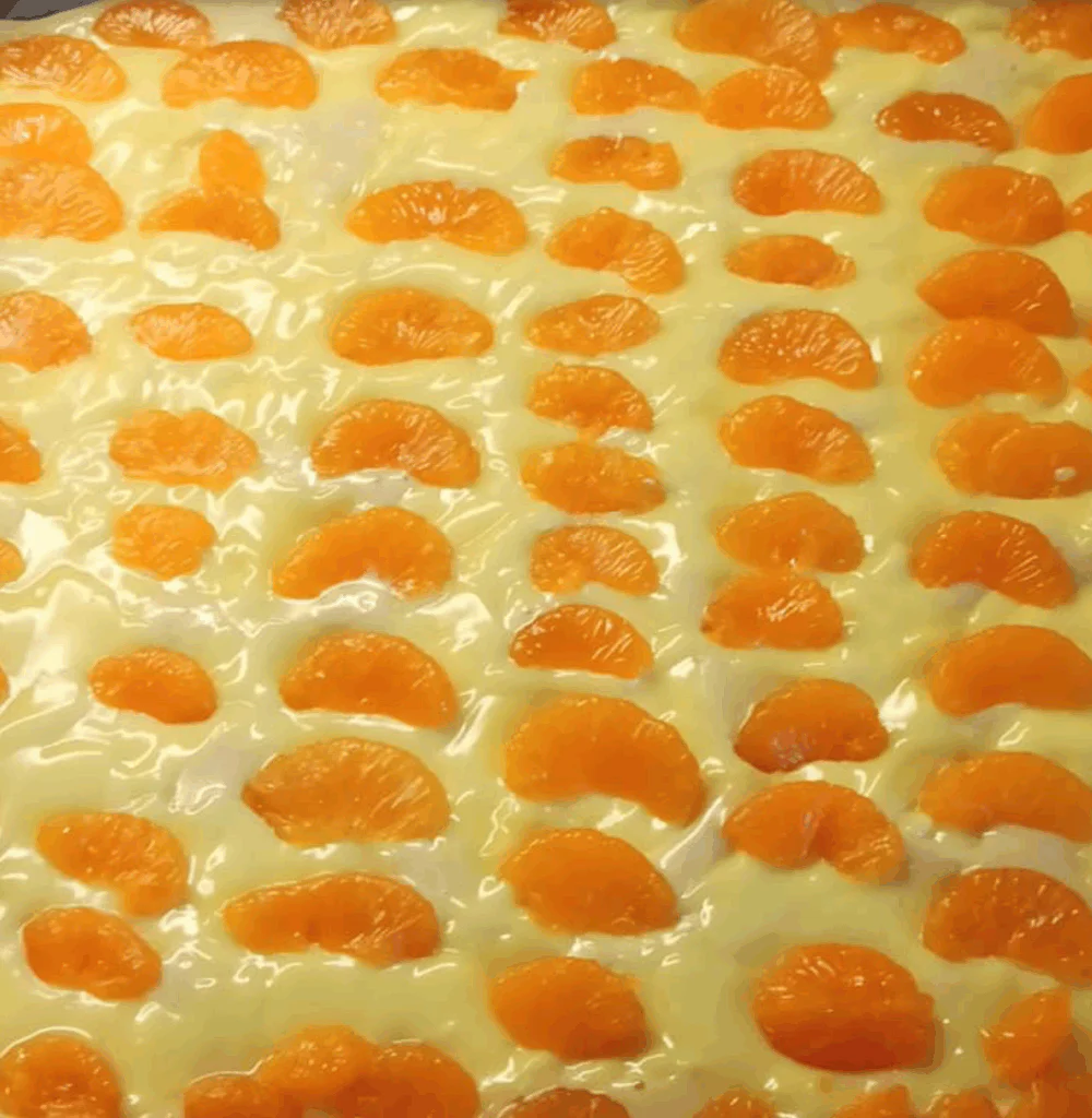  Nakonec koláč upečeme v troubě a vychladíme.