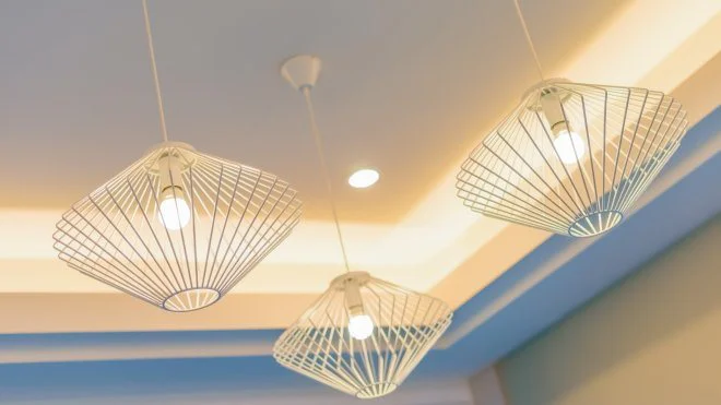 Sníží vám LED žárovky účet za elektřinu? Rozhodně. A další výhodou je i jejich životnost