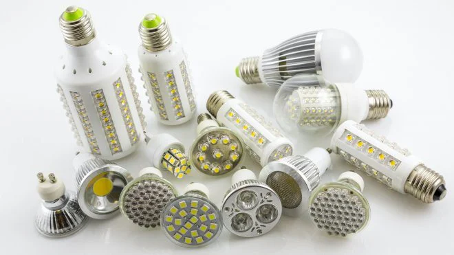Sníží vám LED žárovky účet za elektřinu? Rozhodně. A další výhodou je i jejich životnost