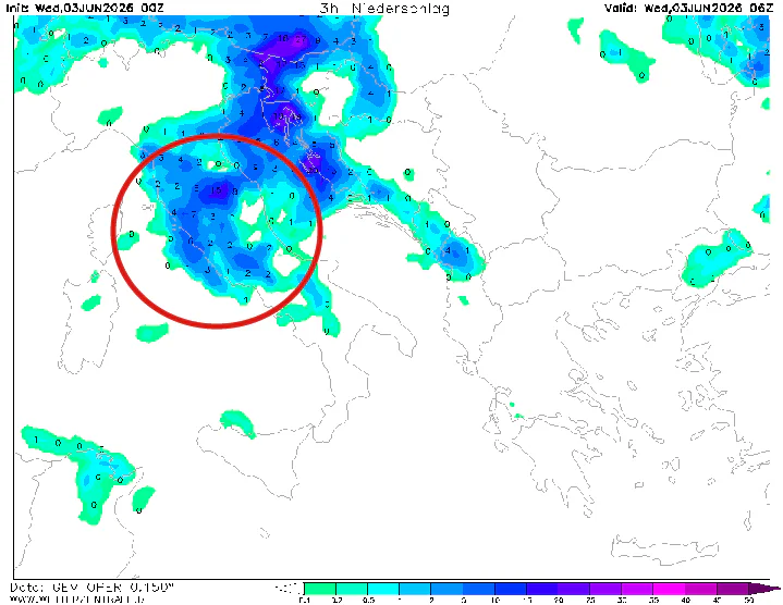 Předpověď srážek modelu GEM ukazuje oblast intenzivnějších srážek v Itálii