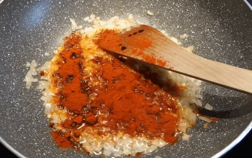 Obrázek k receptu na rychlé kuře na paprice