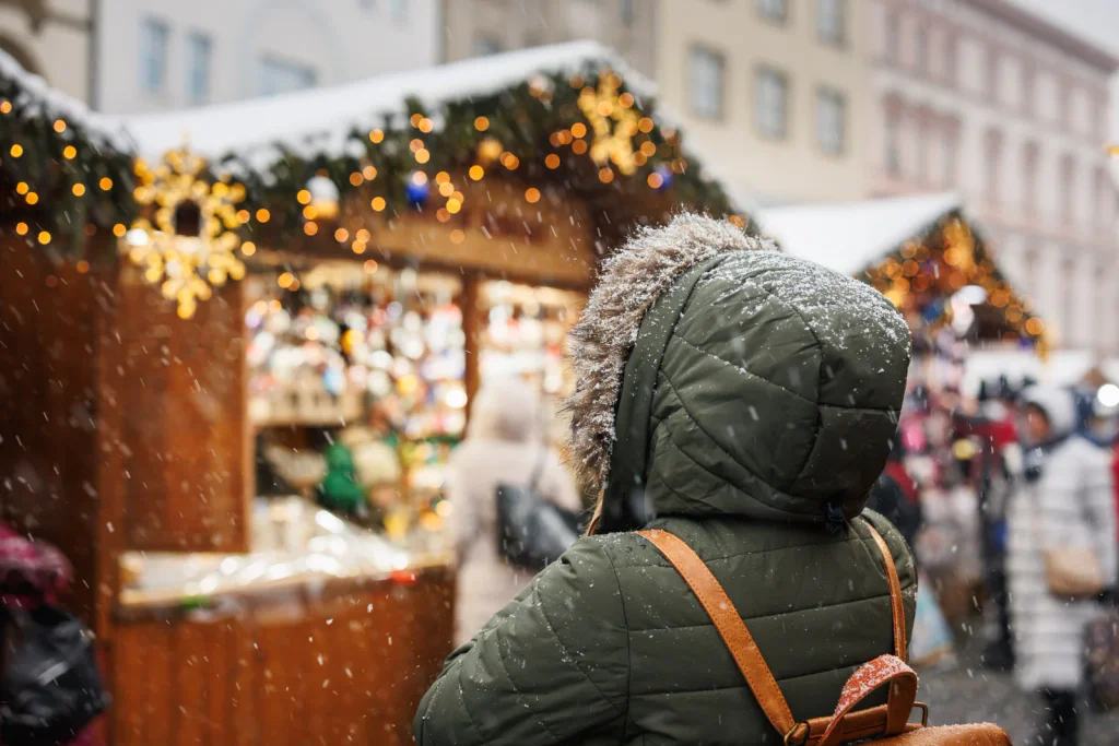 Tady to bude letos nejkrásnější! Vánoční trhy 2025 v Česku slibují zážitek, jaký tu dlouho nebyl.