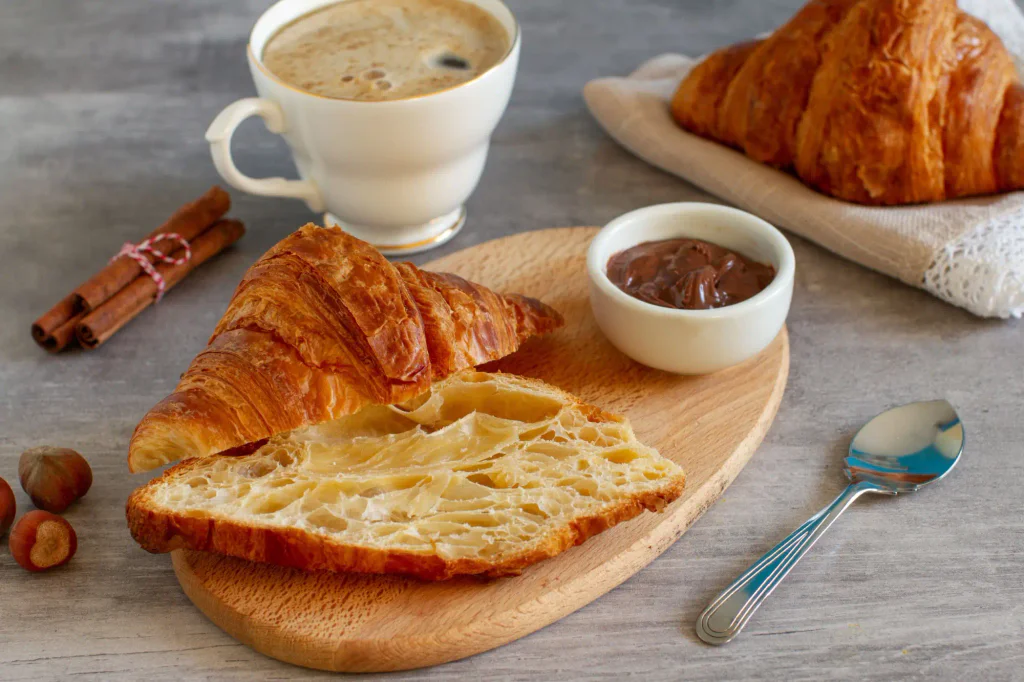 croissant s Nutellou