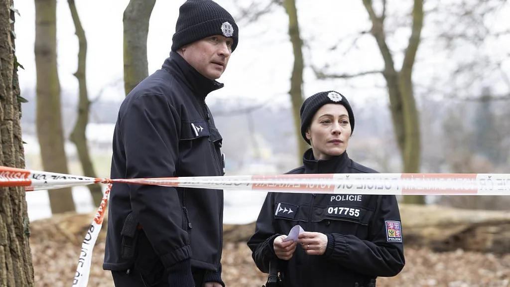 Polabí: Scenáristé si diváky vodí od 1.dílu. Kdo je podle vás vrahem?