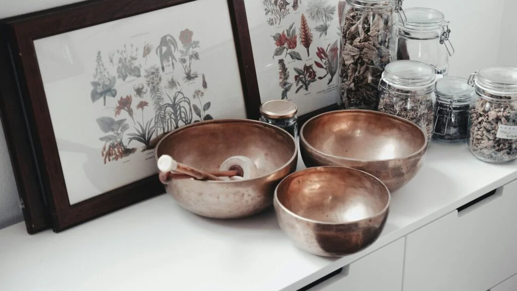 Měď je krásný, ale křehký materiál 