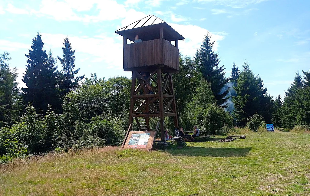 Na kole od Moravské brány na hřeben Javorníků