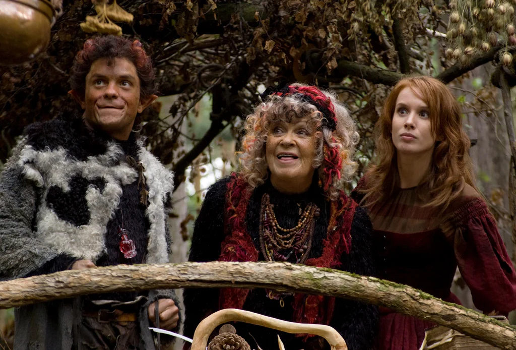 Fotografie Jiřího Mádla, Jiřiny Bohdalové a Tatiany Pauhofové v pohádce Láska rohatá