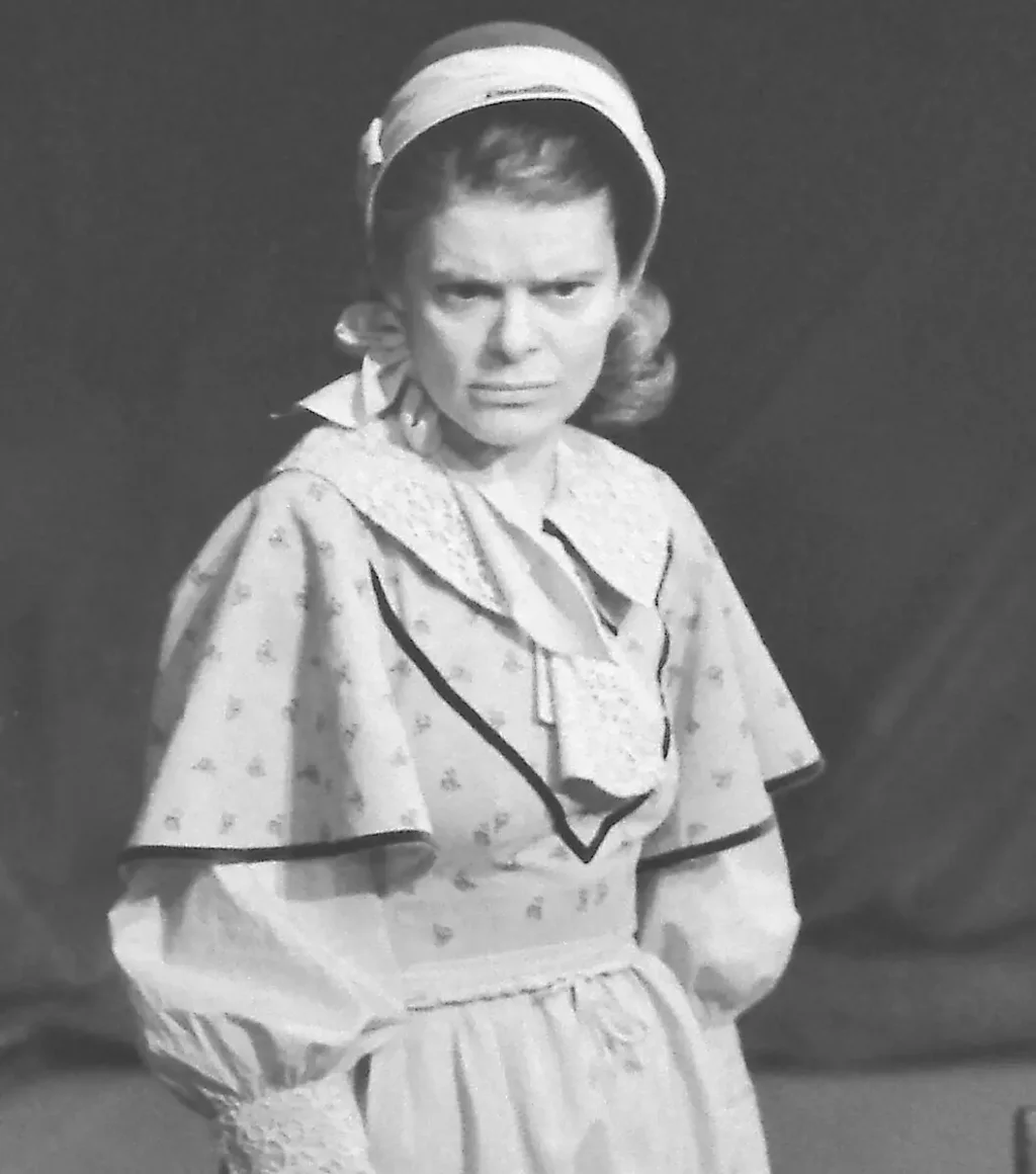 Zuzana Bydžovská na prknech Národního divadla.