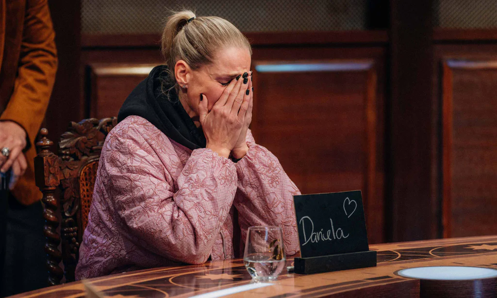 V 11. dílu Zrádců vyloučili Danielu, Mia to oplakala. Foto: Prima