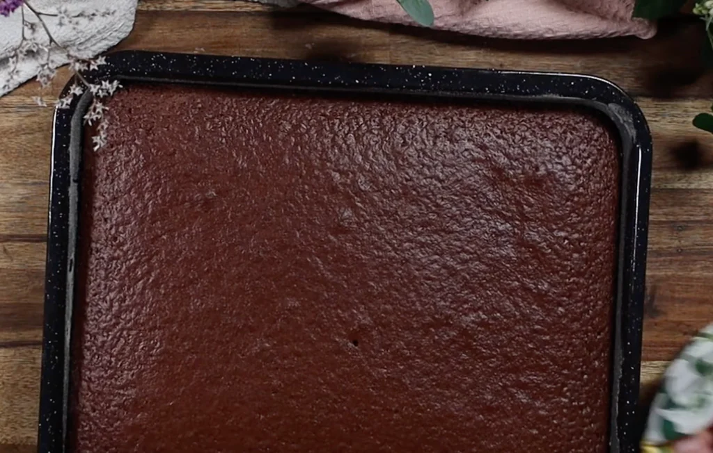 Propečení perníku zkoušíme špejlí.