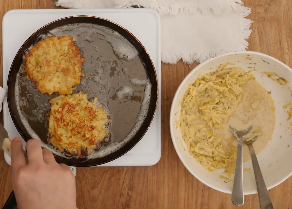 Smažení bramboráků