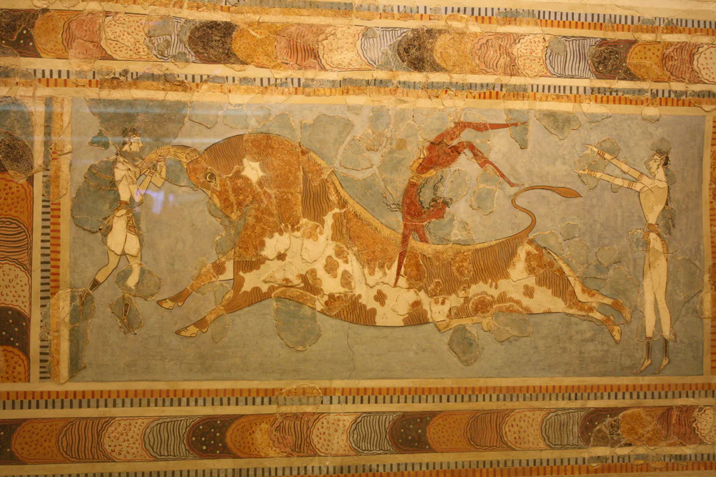 minoan-bull-leaping-396