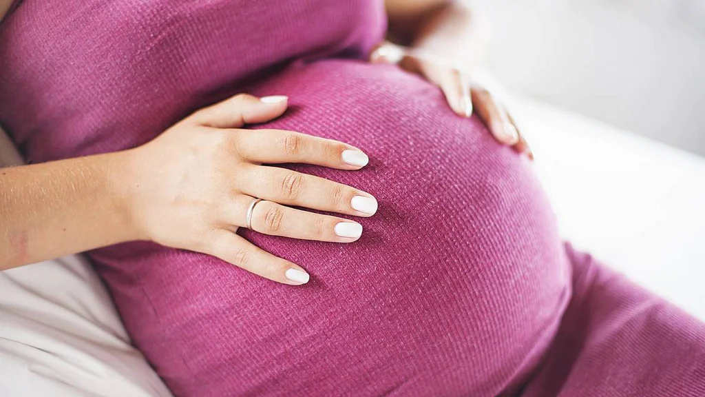 Může velké břicho za konec sexu? Nebo je to hormony? Vše o sexu v těhotenství