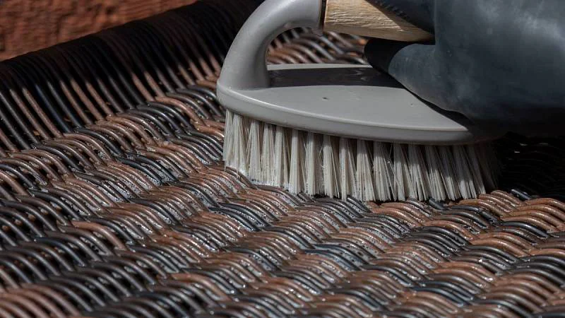 čištění ratanového nábytku