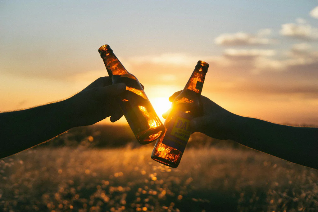 Alkohol uvolní jen na chvilku, navíc to jde i bez něj