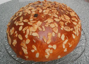 Obrázek k receptu na domácí mazanec bez rumu