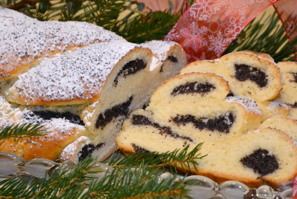 Obrázek k receptu na vánočku plněnou mákem